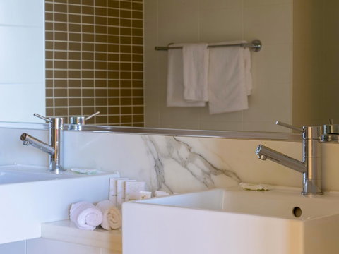 Sage Hotel Wollongong - Accommodation in Bendigo 1