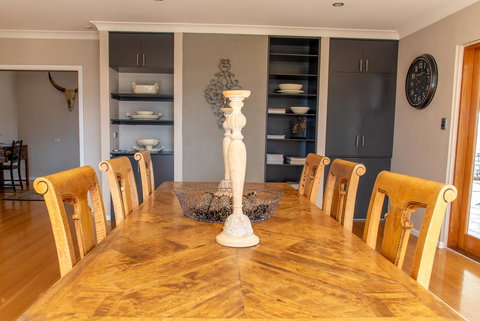 Belmont - Accommodation in Bendigo 9