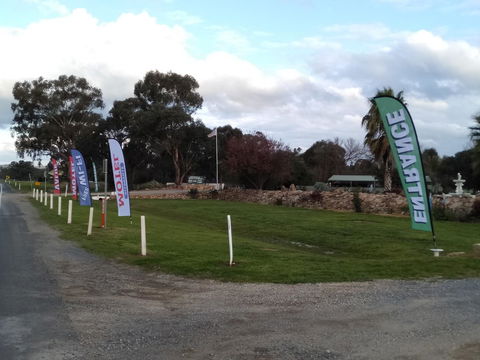 Allonville Gardens Motel - Accommodation in Bendigo 2