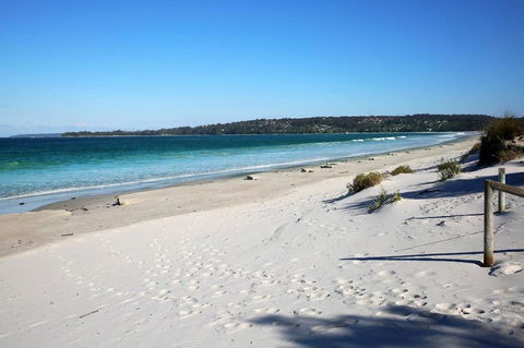 Jervis Bay Beach Shack I Pet Friendly - Accommodation in Bendigo 17