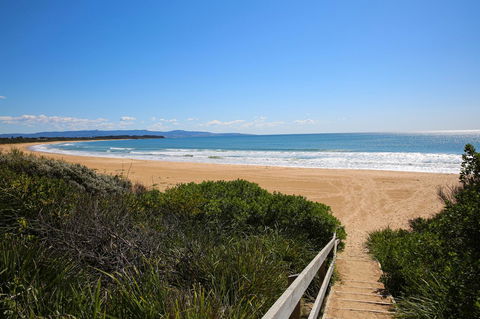 Abode @ Culburra - Pet Friendly - 4 Mins To Beach - Accommodation in Bendigo 24