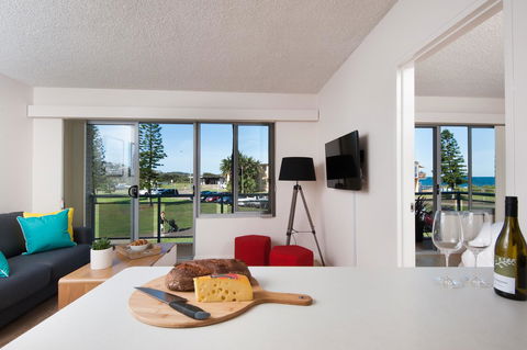 Waterview Beach Apartment - Accommodation in Bendigo 4