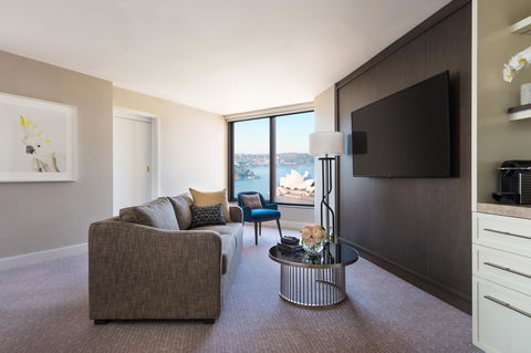 Four Seasons Hotel Sydney - Accommodation in Bendigo 1