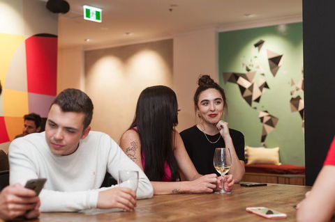 Mad Monkey Hostel Coogee Beach - Accommodation in Bendigo 22