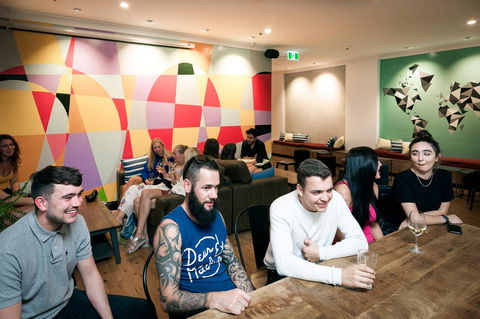 Mad Monkey Hostel Coogee Beach - Accommodation in Bendigo 13