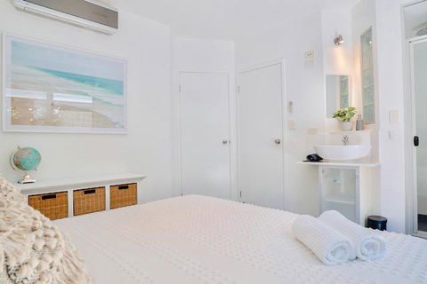 Hastings By The Sea - Accommodation in Bendigo 3