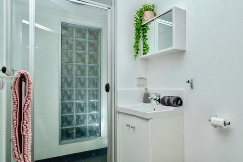 Hastings By The Sea - Accommodation in Bendigo 17