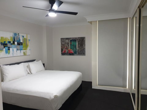 Liv Apartments Haymarket - Accommodation in Bendigo 5