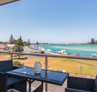 Shoreline 7 with 180 degree water views - Accommodation in Bendigo
