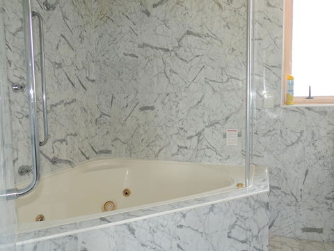 Charlesworth Bay Beach Resort - Accommodation in Bendigo 5