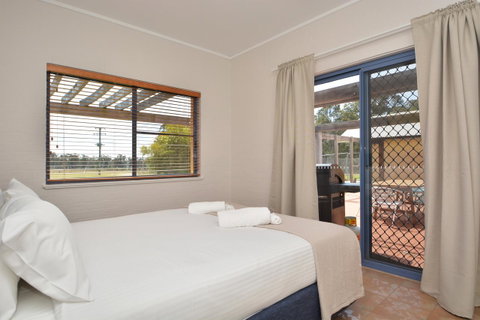 JE Guesthouse, Central To All The Hunter Valley Has To Offer - Accommodation in Bendigo 30
