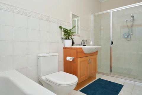 JE Guesthouse, Central To All The Hunter Valley Has To Offer - Accommodation in Bendigo 22