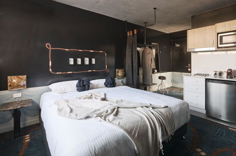 The Collectionist Newtown - Accommodation in Bendigo 36