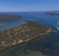 Lani's Holiday Island - Accommodation in Bendigo