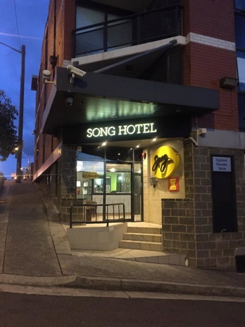Hotel Hacienda - Accommodation in Bendigo 0
