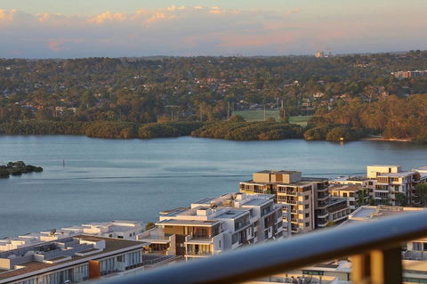 Stunning Sunset Water View 2BEDs On High Rises - Accommodation in Bendigo 7