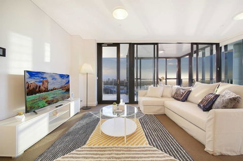 Stunning Sunset Water View 2BEDs On High Rises - Accommodation in Bendigo 5