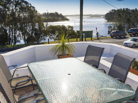 2 The Breckenridge - Accommodation in Bendigo 0