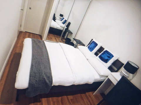 Cozy 5 Bed House In Sydney - Accommodation in Bendigo 27