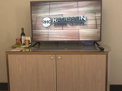 Radisson Blu Plaza Hotel Sydney - Accommodation in Bendigo 41