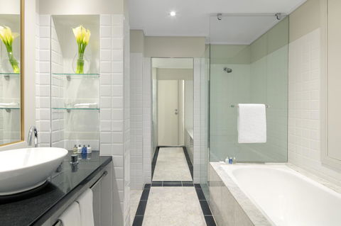 Radisson Blu Plaza Hotel Sydney - Accommodation in Bendigo 7