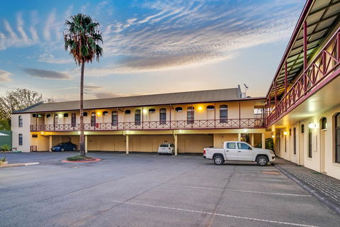 Prince Of Wales Hotel - Accommodation in Bendigo 10