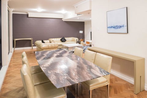 Seasons Harbour Plaza - Accommodation in Bendigo 9