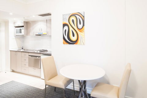 Seasons Harbour Plaza - Accommodation in Bendigo 22