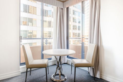 Seasons Harbour Plaza - Accommodation in Bendigo 1