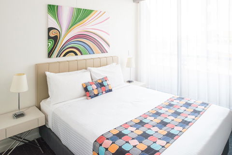 Seasons Harbour Plaza - Accommodation in Bendigo 0