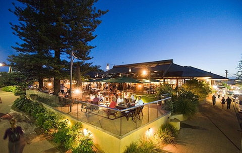 Beach Hotel Resort - Accommodation in Bendigo 26