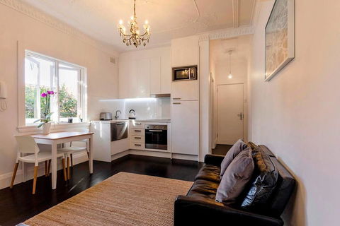 BONDI BEACH PRIME 1 Bedroom + Sunroom - Accommodation in Bendigo 0