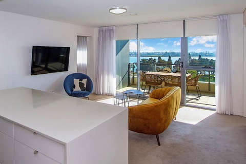 Terminus Apartment Hotel, Ascend Hotel Collection - Accommodation in Bendigo 1
