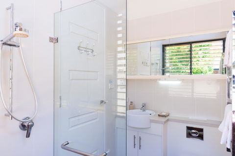 By The Beach B&B Self Contained Apartments - Accommodation in Bendigo 10
