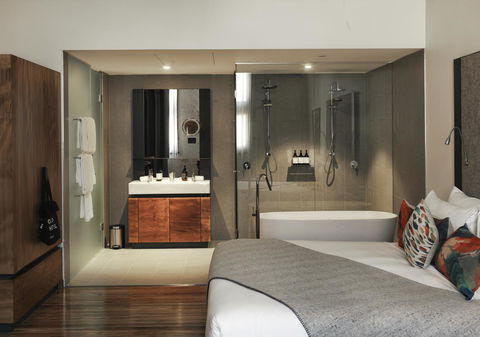 The Old Clare Hotel, Independent Collection By EVT - Accommodation in Bendigo 28