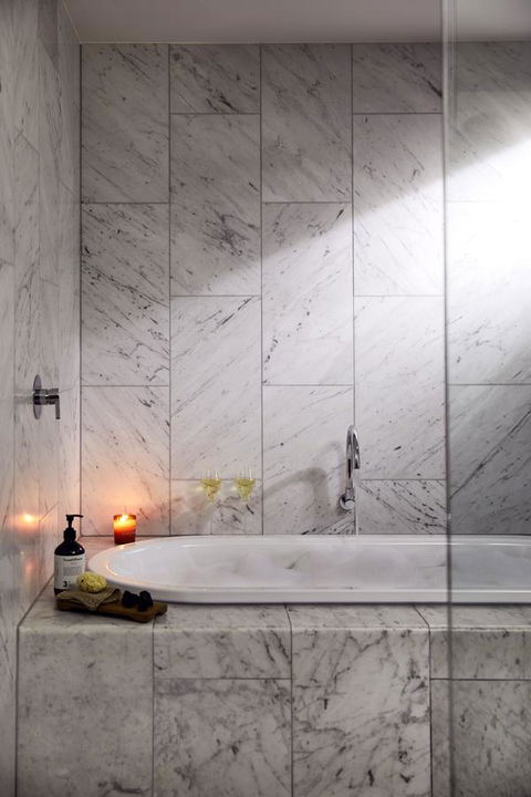 The Old Clare Hotel, Independent Collection By EVT - Accommodation in Bendigo 22