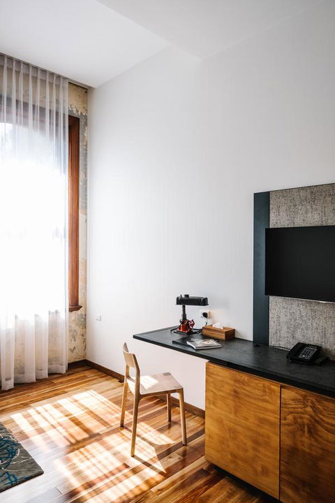 The Old Clare Hotel, Independent Collection By EVT - Accommodation in Bendigo 2