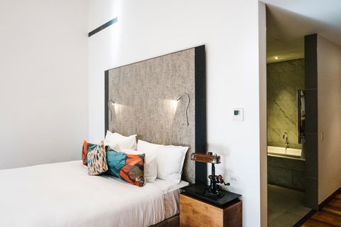 The Old Clare Hotel, Independent Collection By EVT - Accommodation in Bendigo 18