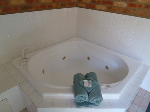 Mollymook Surfbeach Motel & Apartments - Accommodation in Bendigo 30