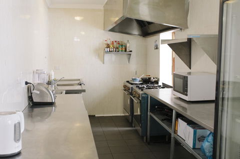 Mad Monkey Broadway - Accommodation in Bendigo 18