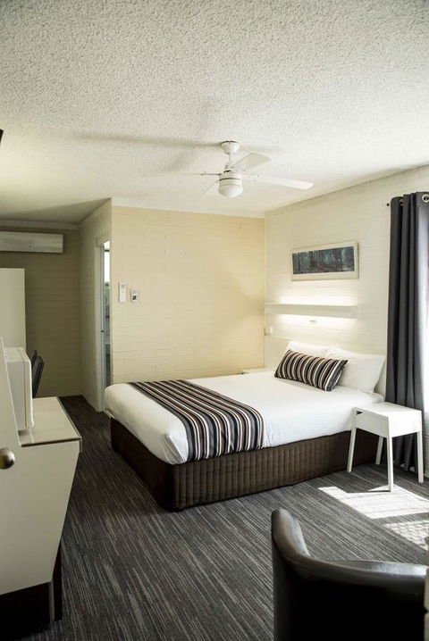 Coastal Bay Motel - Accommodation in Bendigo 35