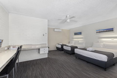 Coastal Bay Motel - Accommodation in Bendigo 11