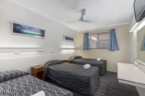 Coastal Bay Motel - Accommodation in Bendigo 17