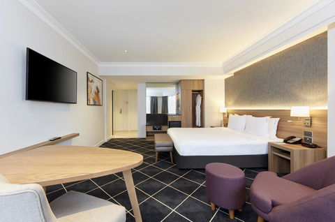Furama Darling Harbour - Accommodation in Bendigo 17