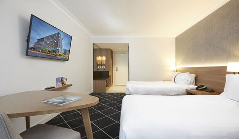 Furama Darling Harbour - Accommodation in Bendigo 9