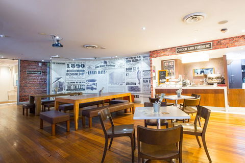 Furama Darling Harbour - Accommodation in Bendigo 44