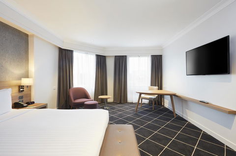 Furama Darling Harbour - Accommodation in Bendigo 15