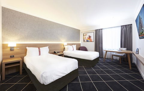 Furama Darling Harbour - Accommodation in Bendigo 4