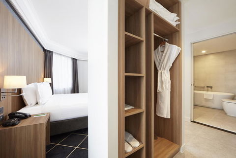 Furama Darling Harbour - Accommodation in Bendigo 35