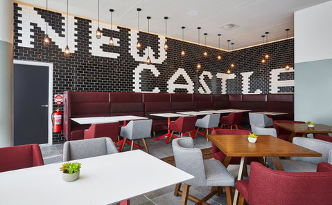 Holiday Inn Express Newcastle, An IHG Hotel - Accommodation in Bendigo 5